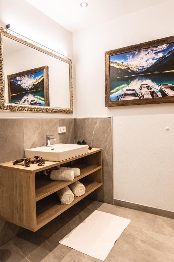 וואגריין Bergseegut Chalet Und Apartment מראה חיצוני תמונה